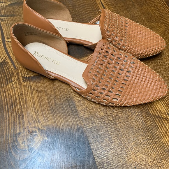 Faux leather weave flats - Picture 2 of 2